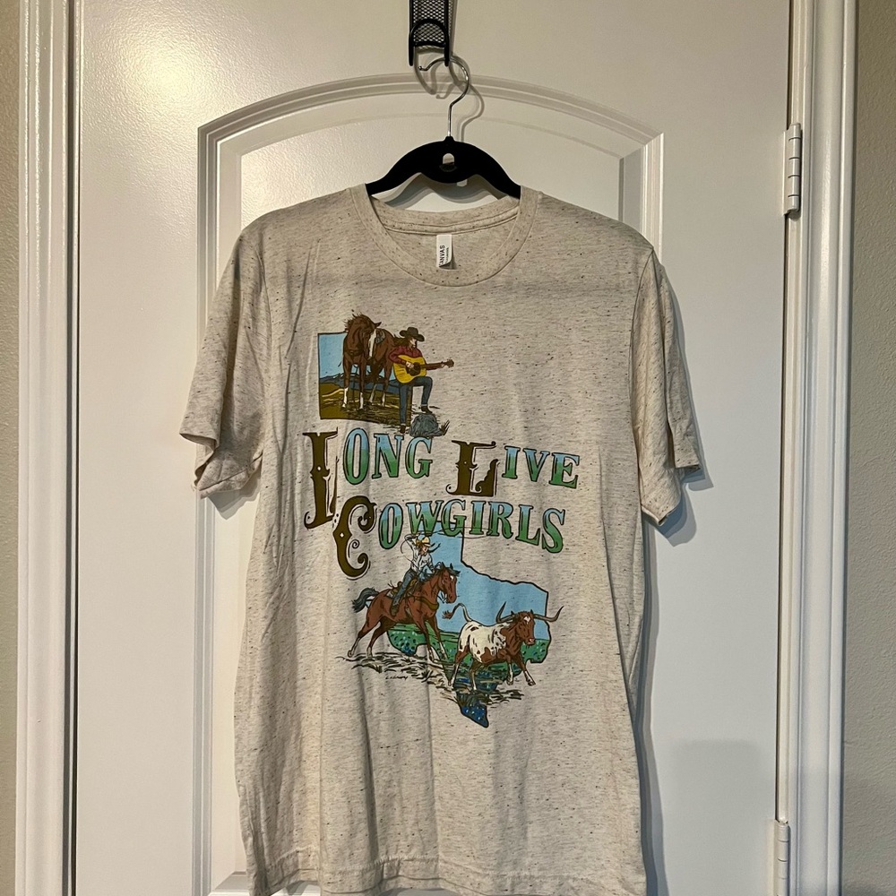 Ian Munsick Long Live Cowgirls Tshirt
